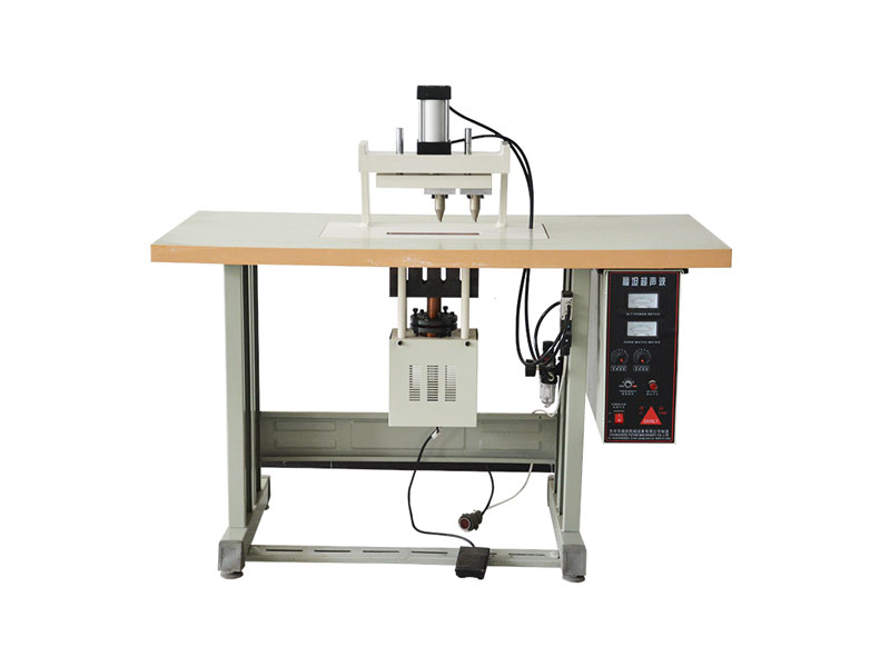 超聲波雙點(diǎn)頭點(diǎn)焊機(jī)